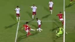 الأهلي يعود للانتصارات بفوز صعب...