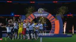 بيراميدز أبطال نصف العالم بعد...