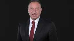 الخطيب يعلن إستكمال المشوار مع...