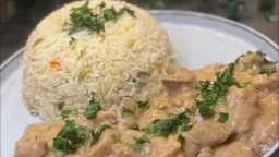 طريقة عمل الأرز بالدجاج بالكريمة.....
