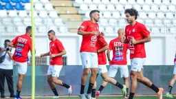 صلاح ومصطفي محمد يقودان الهجوم.....