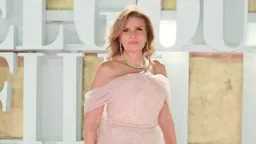 يسرا تفاجئ الجميع: ”مصر قادرة...