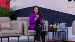 أسما إبراهيم ترفع اسم مصر...