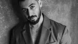 علي العربي يمنح 20 ألف...