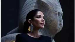 مني زكي في جلسة تصوير...