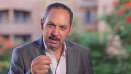 كمال أبو رية يكشف سر...