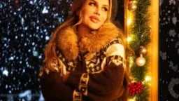 نيكول سابا تُشعل أعياد الكريسماس...