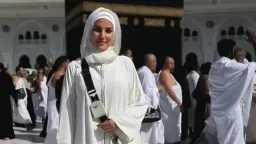 بالصور| درة تخطف الأنظار بملابس...