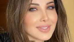 نانسي عجرم تتألق بالأسود والذهبي.....