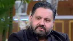 ظهور إدوارد على كرسي متحرك...