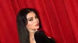 هيفاء وهبي تشعل السوشيال ميديا.....