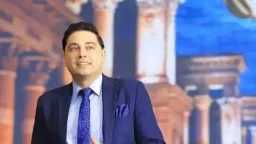 هاني الشيخ: ثلاث نقاط ثمينة...
