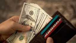 مفاجأة في سعر الأخضر بالبنوك...