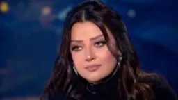 رضوى الشربيني تكشف عن فتى...