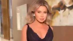 نوال الزغبي تخطف الأنظار بفستان...