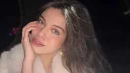 صولا عمر تتألق بإطلالة ساحرة.....