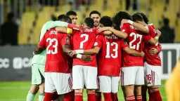 تريزيجيه وزيزو يقودان الأهلي للتقدم...