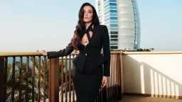 نادين نسيب نجيم تتألق بالأسود.....
