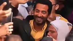 عمرو سعد يشعل شوارع مصر...