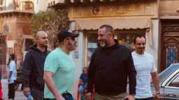 أحمد السقا يفاجئ فريق «مناعة»...