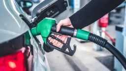 موجة غلاء تضرب الوقود في...
