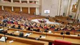مفاجأة تحت قبة البرلمان.. مقترح...