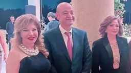 عمرو أديب يسرق الأضواء في...