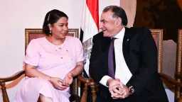 فودة يشيد بأغنية «الحضن شوك».....