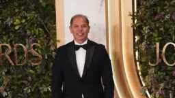 رامي إمام يفجّر مفاجأة الموسم:...