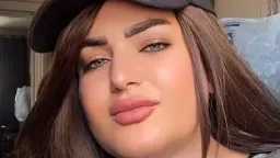 ​”خلعت الحجاب وسخرت من نفسها”.....