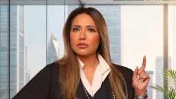 ليلى علوي تفرض سيطرتها وتورط...